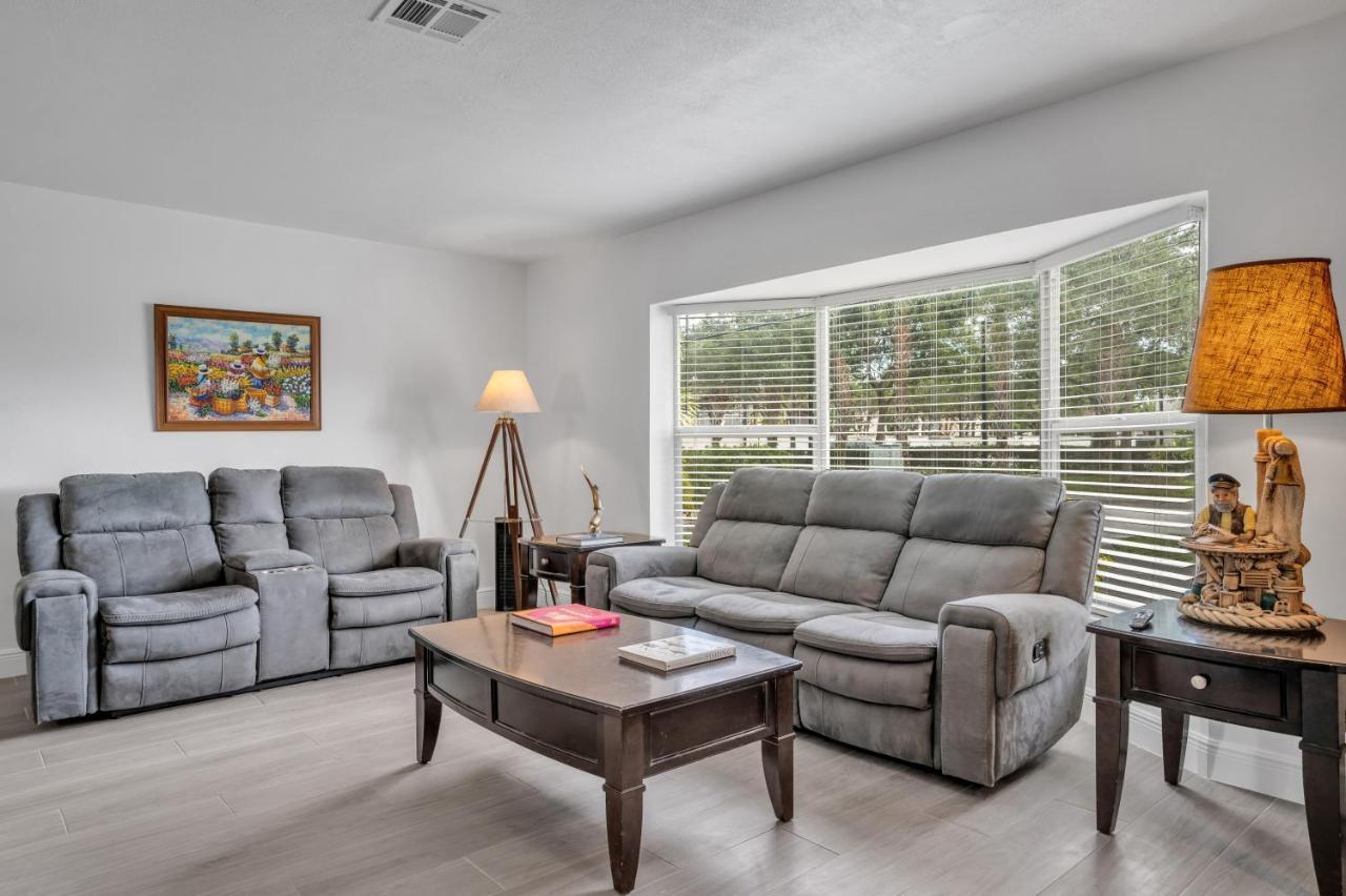 4 Bd Near Beach Spacious Solar Heated Pool Waterfront Home Pompano Beach Exterior photo